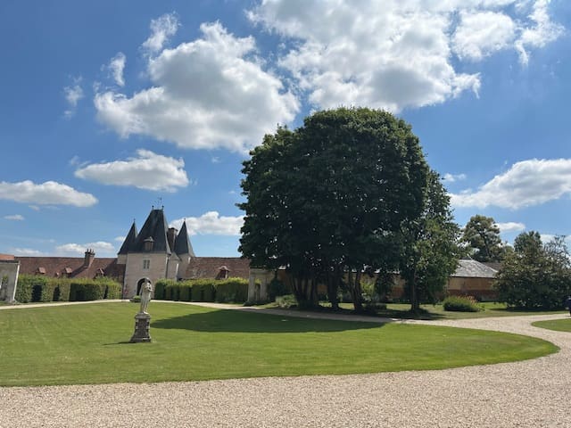 Destination wedding in France Normandy, Château de Bonnemare overlooking its landscaped gardens